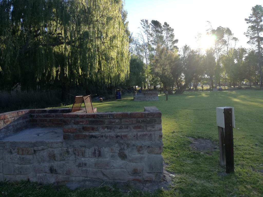 הוילה Meltonwold Melton Wold Guest Farm מראה חיצוני תמונה